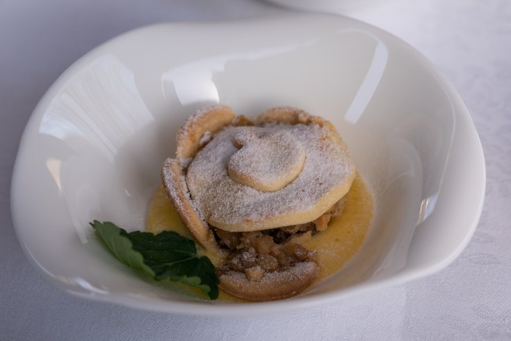 Strudel di mele a forma di fiore