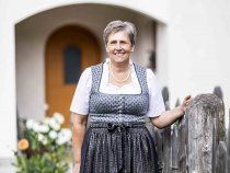 Die Frau am Hof